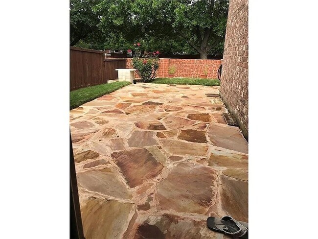 Foto del edificio - 9400 Western Trail