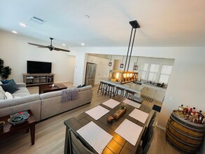 Building Photo - 5380 Calle Rockfish