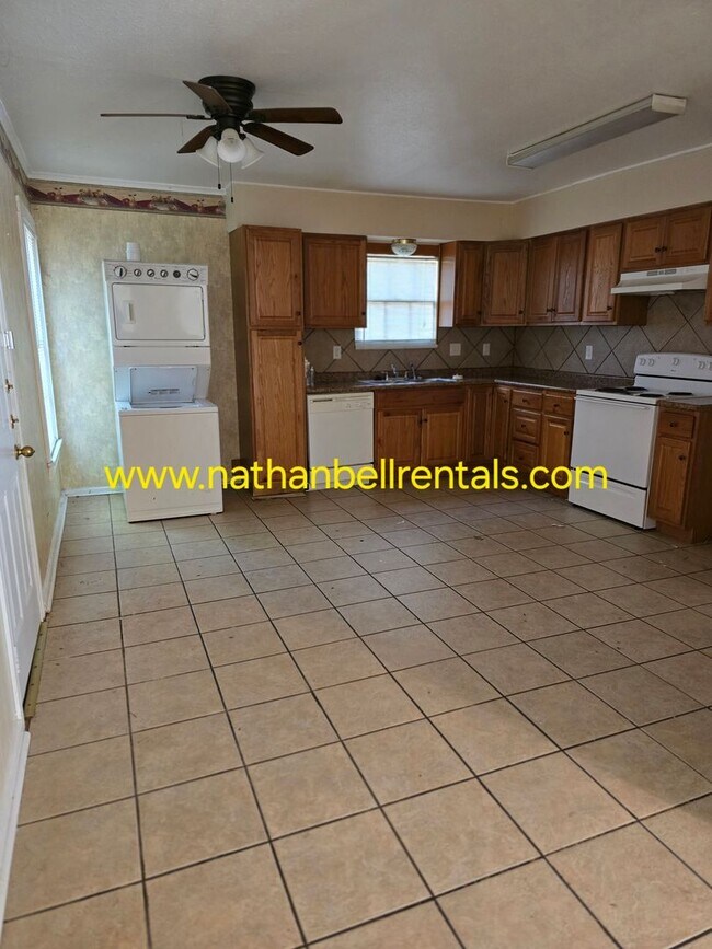Foto del edificio - 431 24th St NW