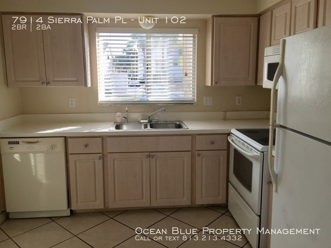 Building Photo - 7914 Sierra Palm Pl