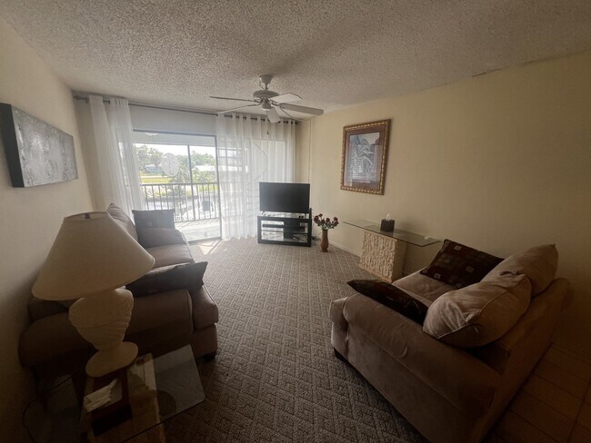 Building Photo - 1754 Cape Coral Pkwy E