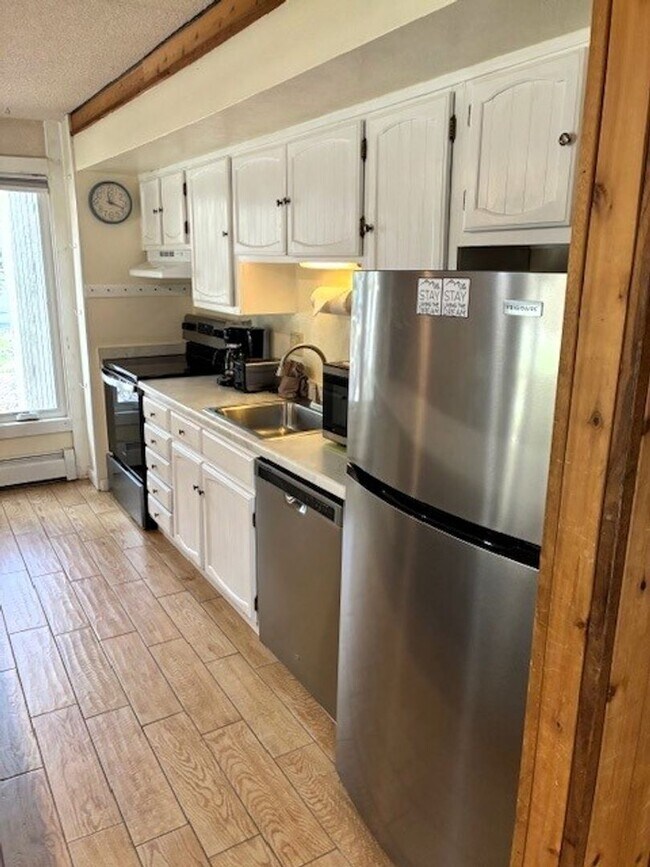 Building Photo - Long Term Rental- Gold Camp #69