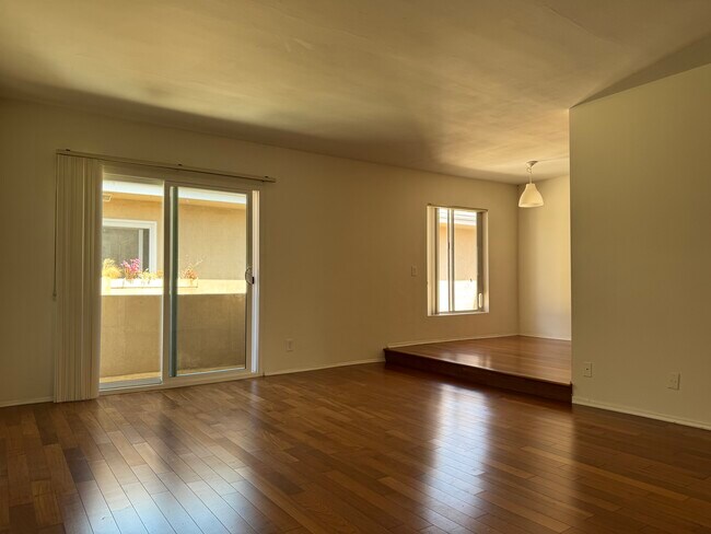 Foto del edificio - 933 11th St