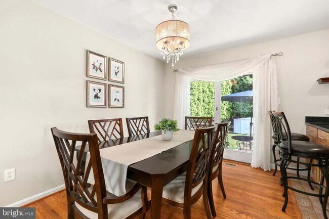 Foto del edificio - 322 Woonsockett Ln