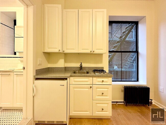 Foto del edificio - NO FEE Studio on Upper West Side! Won't St...