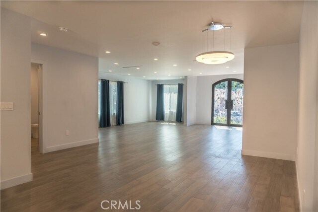 Foto del edificio - 6850 Encino Ave