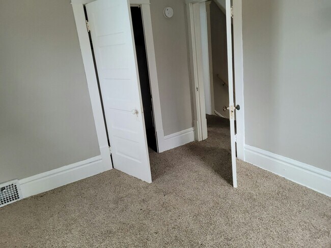 Foto del edificio - 45 Richmond Pl