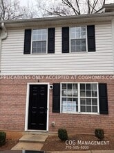 Building Photo - 209 E Wilson St