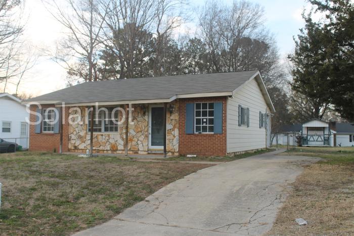 Primary Photo - 1317 Armstrong Cir