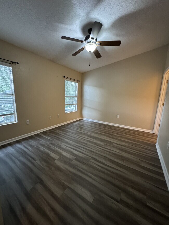Photo - 2 Bed, 2 Bath Condo in Gated Community wit...
