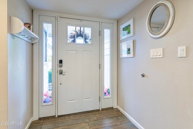 Foto del edificio - 8249 E Redwing Rd