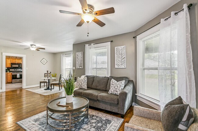 Building Photo - Charming 3 bedroom 1 bath home with Wrap Around Porch! Rent or Rent to Own Option Available!