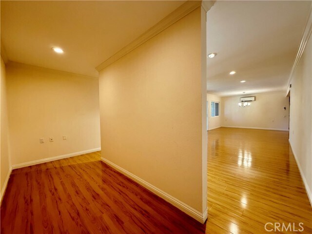 Foto del edificio - 5500 Paseo Del Lago W