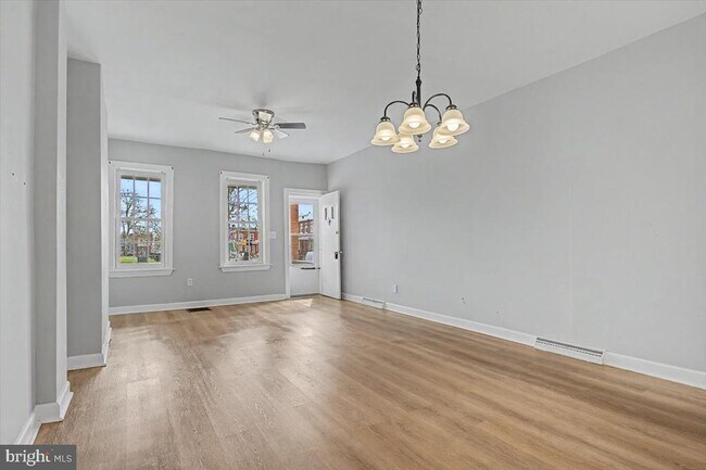Foto del edificio - 203 N Dupont St