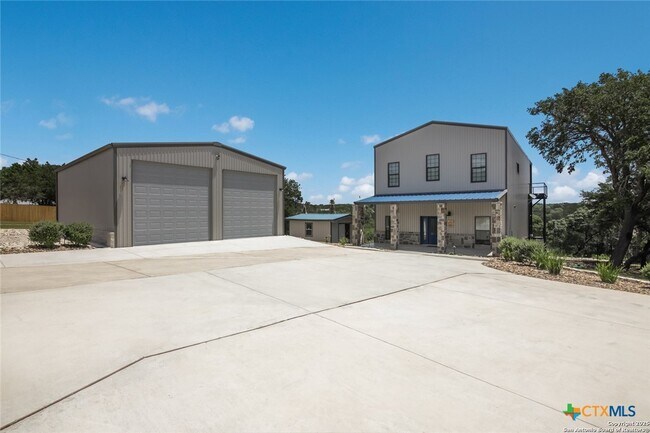 Building Photo - 1016 Blue Bill Cove Dr