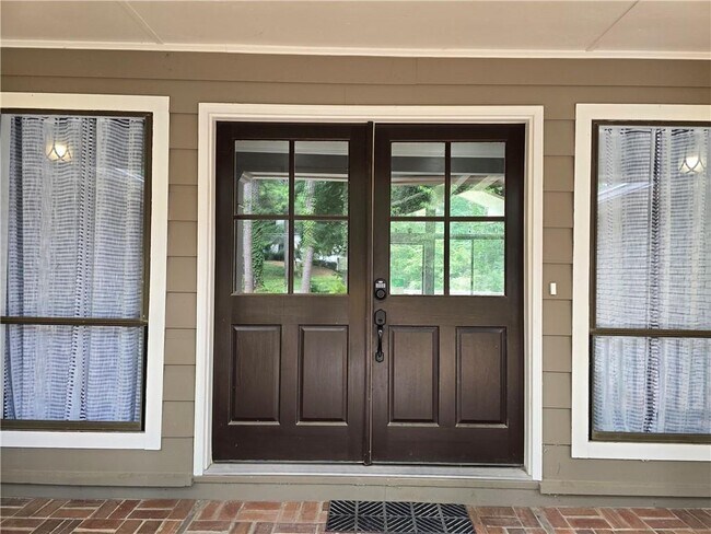 Foto del edificio - 3854 Hunting Ridge Dr SW