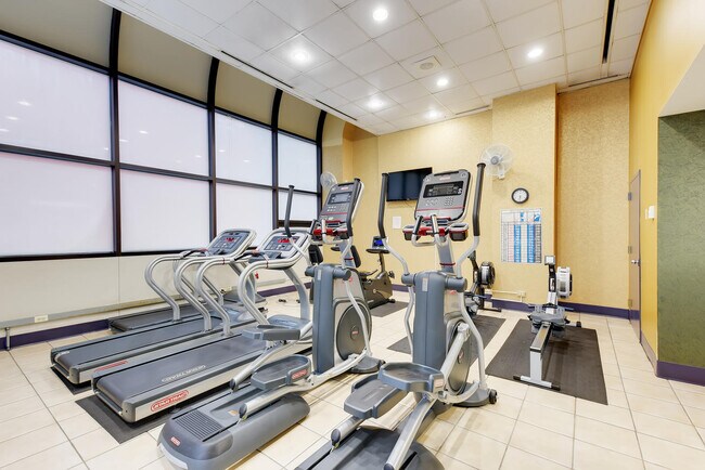 Foto del edificio - 211 E Ohio St