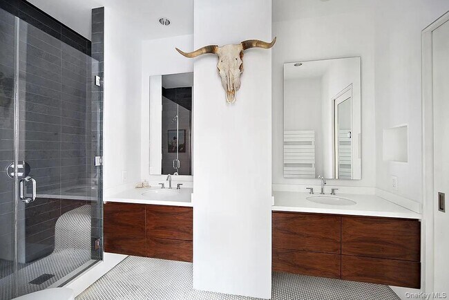 Foto del edificio - 366 Broadway