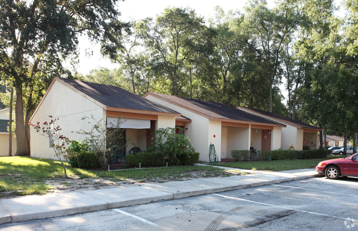 Primary Photo - St Johns River Apartments