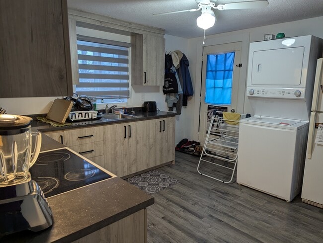 Building Photo - 35 Rue Xavier