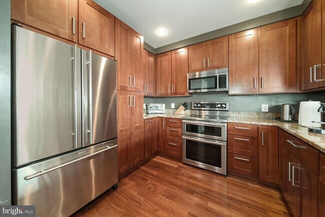 Building Photo - 11700 Old Georgetown Rd