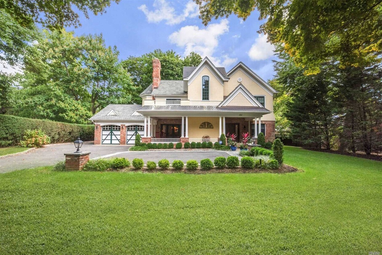 Primary Photo - 131 Glenlawn Ave