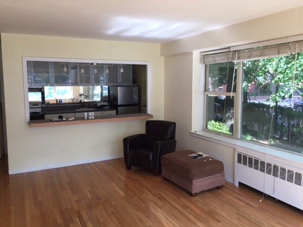 Building Photo - 145 Pinckney St