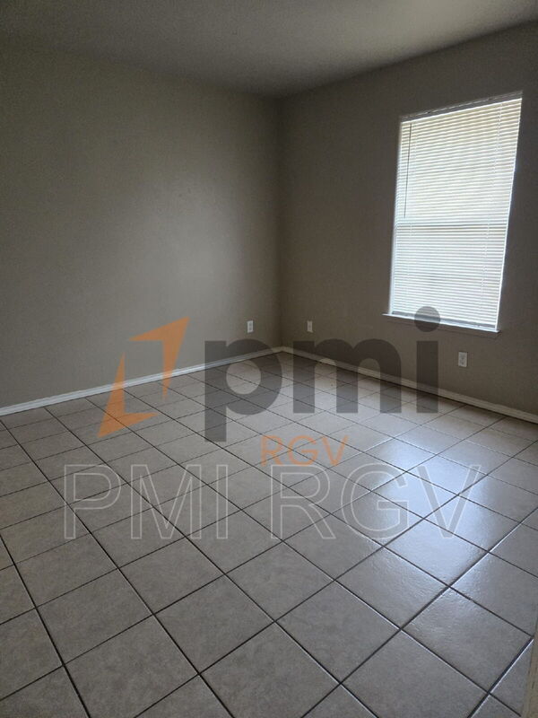 Foto del edificio - 2904 N 32nd St