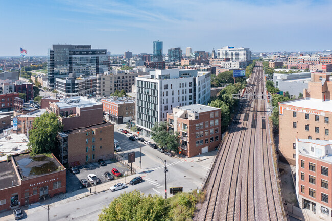 Aerial Photo - 700 W Grand Ave