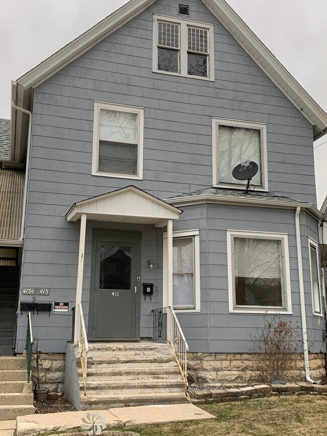 Exterior - 411 W Park Ave