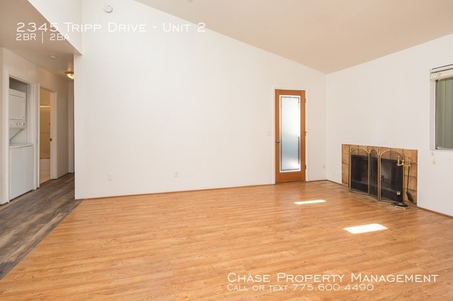 Building Photo - 2345 Tripp Dr