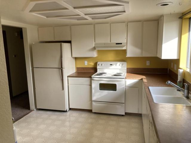 Building Photo - 3 bedroom in Seattle WA 98103