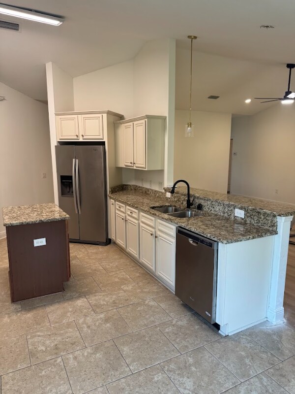 Foto del edificio - 9154 Deer Ln