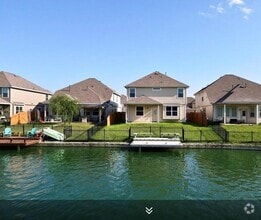 Building Photo - 24722 Allori Ct