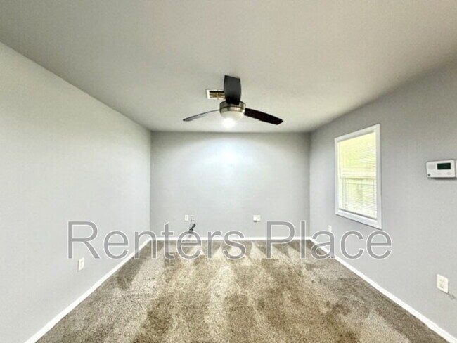 Building Photo - 2326 N Atlanta Pl