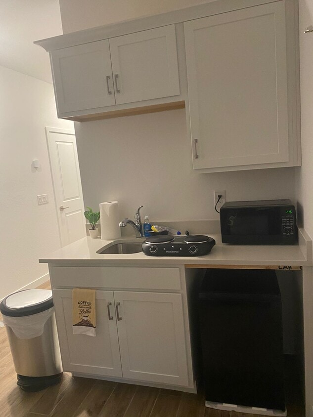 Foto principal - 17439 W Fulton St