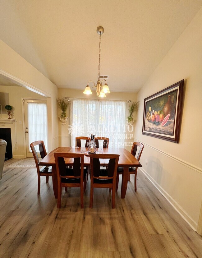 Foto del edificio - 3963 Cobblestone Bend Dr