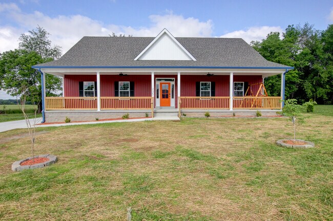 Building Photo - 135 Riverbend Dr