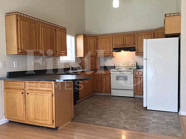 Foto del edificio - 2835 Greenview Way