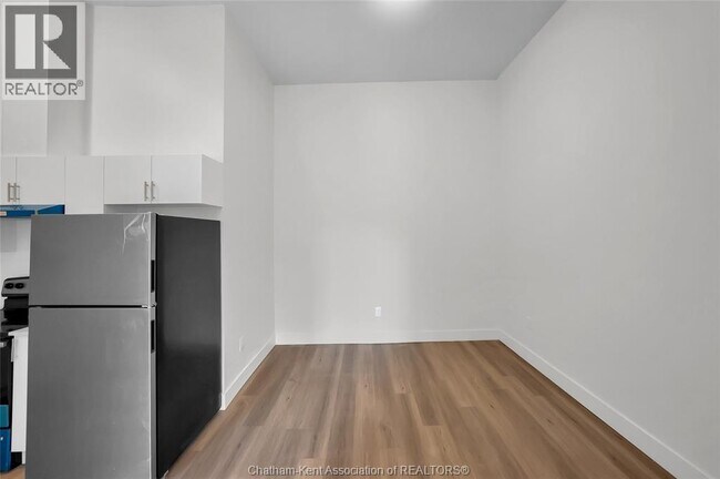 Photo du bâtiment - 131 Main St