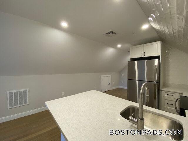 Foto del edificio - 46 Ridgemont St