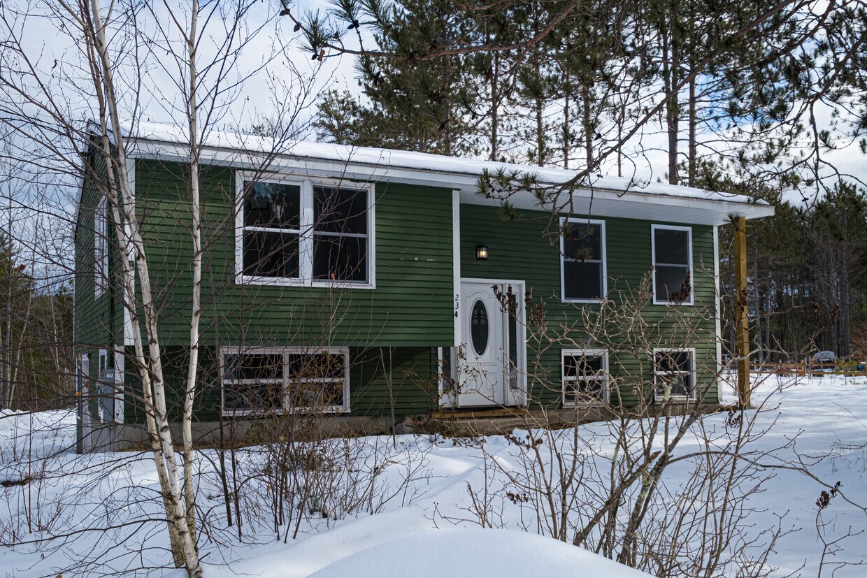 Primary Photo - 23 Gould Farm Rd