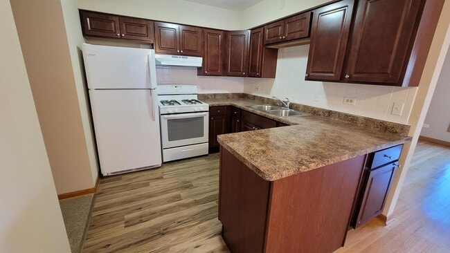 Building Photo - 11180 Moraine Dr