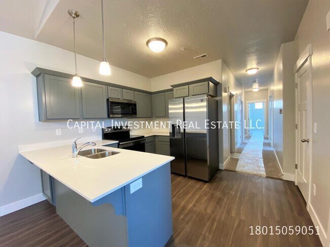 Foto del edificio - 3647 W 1530 N