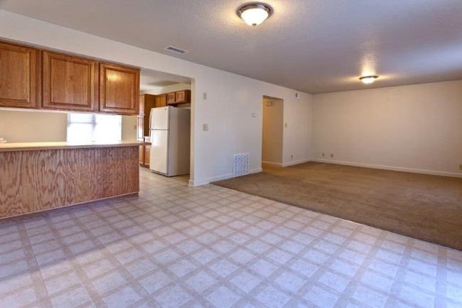 Apartments Near Fort Riley Kansas