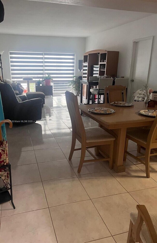 Foto del edificio - 1880 S Treasure Dr