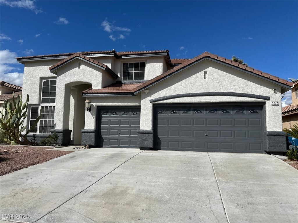 Foto principal - 9272 W Viking Rd