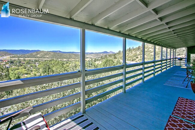 Foto del edificio - Stunning 2-bedrooms, 2-baths retreat in Prescott Canyon Estates (55+ Community)!