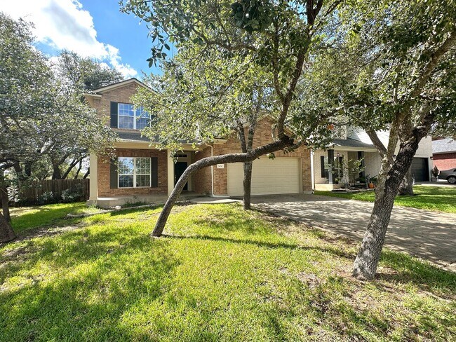 Building Photo - Stunning 4-Bedroom Home in the Desirable S...
