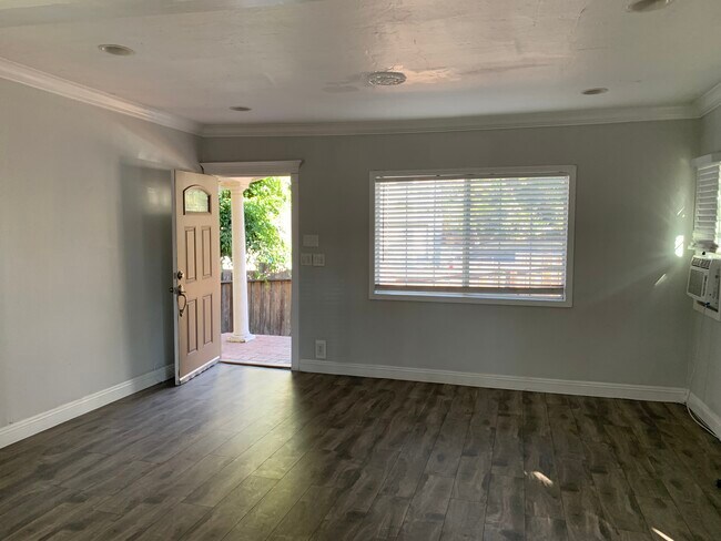 Building Photo - 1232 Westerly Ter